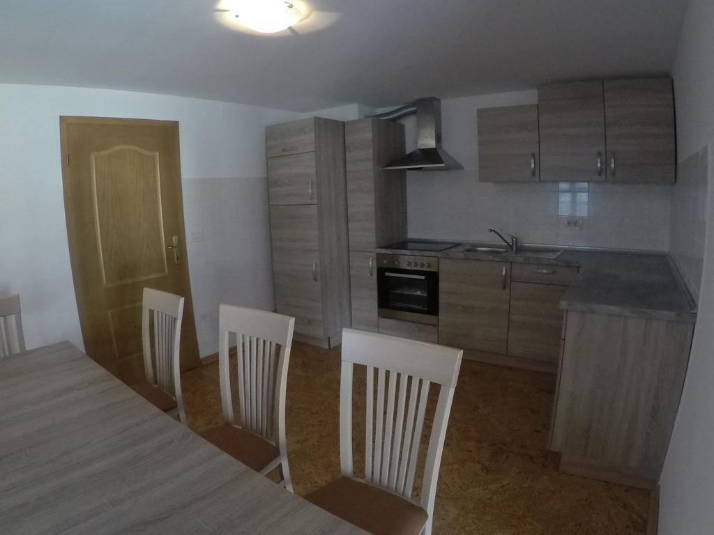Lesjakova Domacija Bovec Zewnętrze zdjęcie